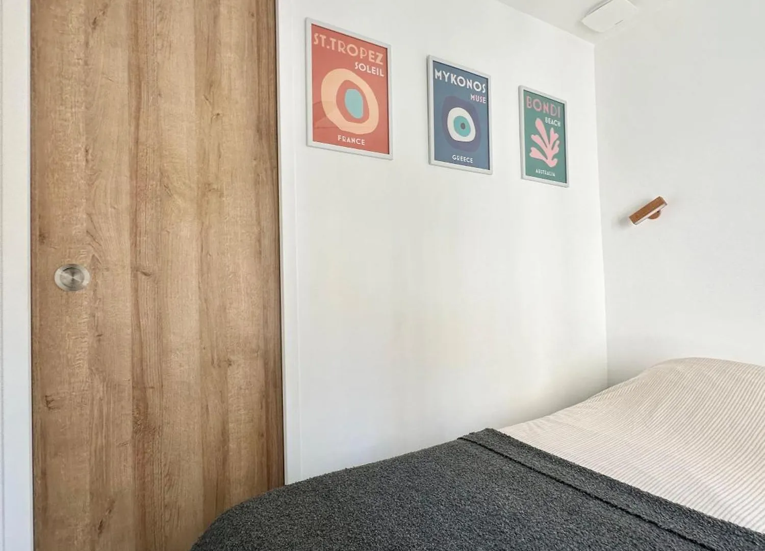 Apartment Modern Near Montmarte 2 Mins From Metro Chateau Rouge *
